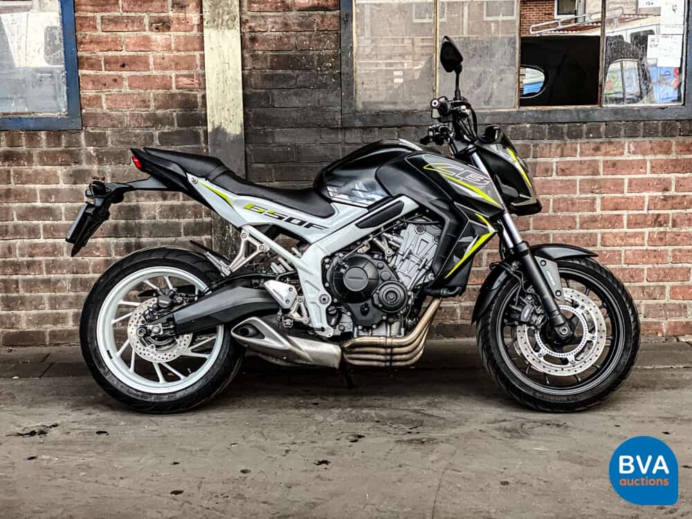 Honda Tour CB 650 F ABS HRC Tricolor.