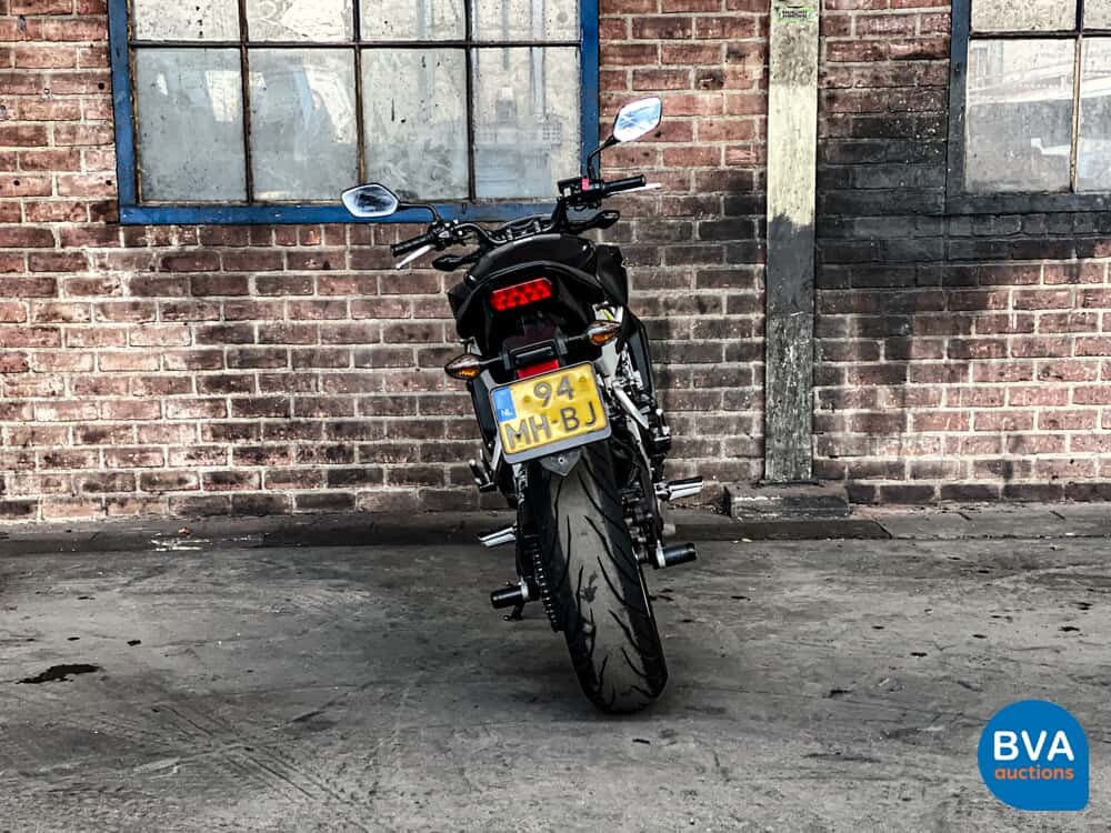 Honda Tour CB 650 F ABS HRC Tricolor.