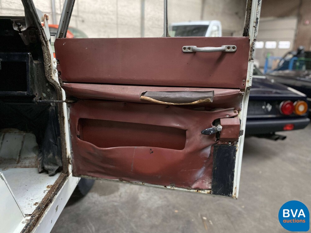 Land Rover Defender II 85 PS 1967.