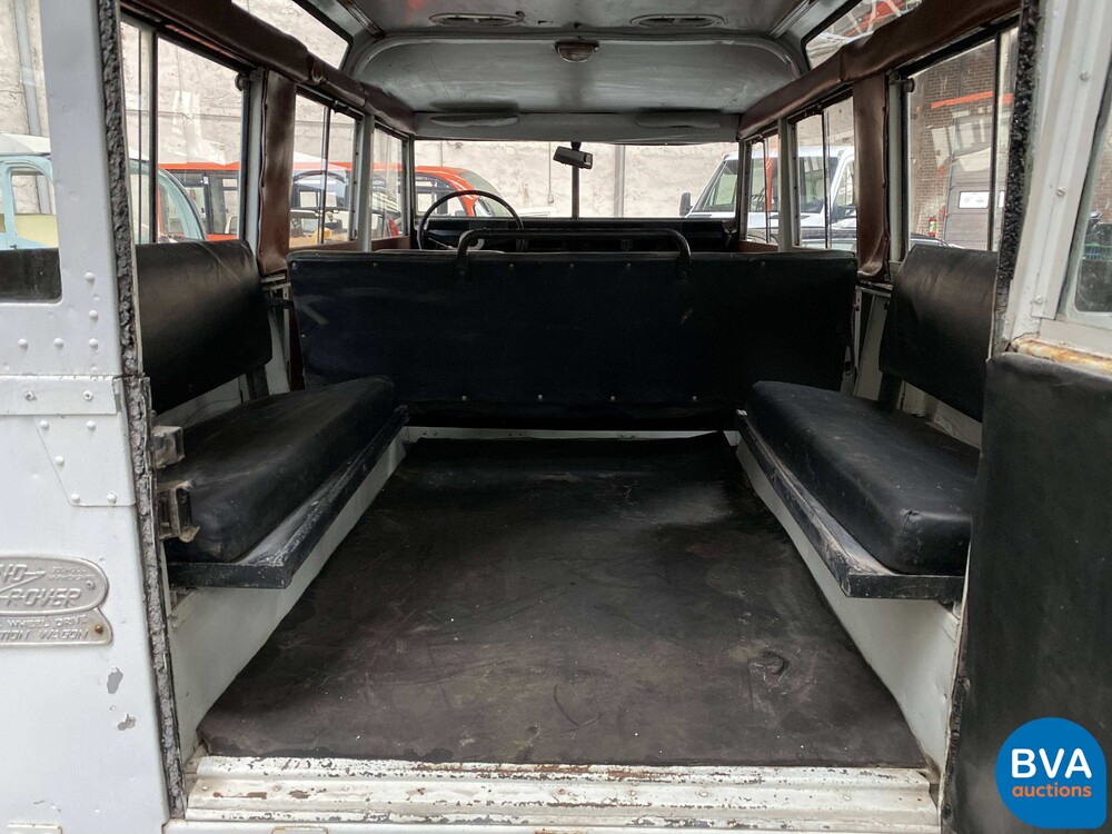 Land Rover Defender II 85 PS 1967.