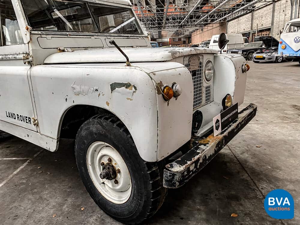 Land Rover Defender II 85 PS 1967.