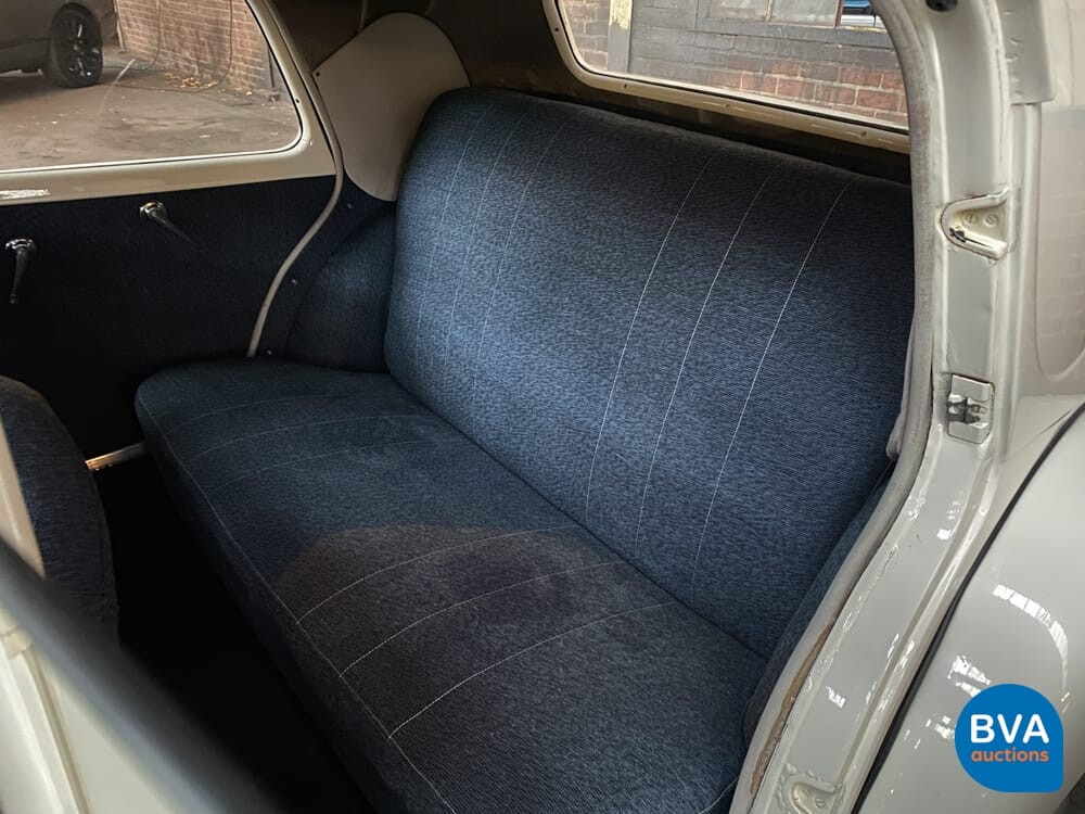 Citroen Traction Avant 1954, 99-EA-42.