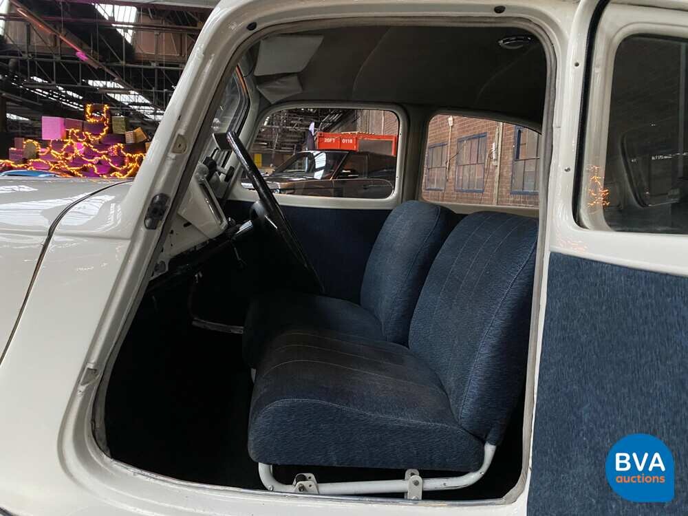 Citroen Traction Avant 1954, 99-EA-42.