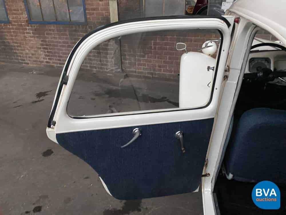 Citroen Traction Avant 1954, 99-EA-42.