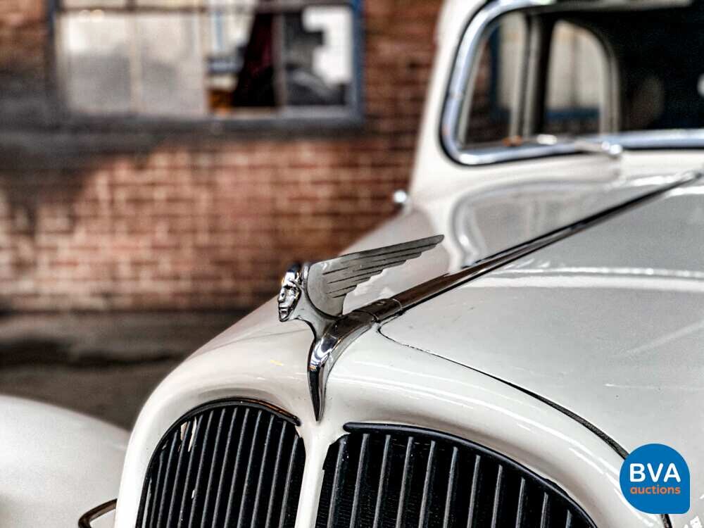 Citroen Traction Avant 1954, 99-EA-42.