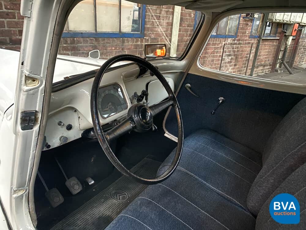 Citroen Traction Avant 1954, 99-EA-42.