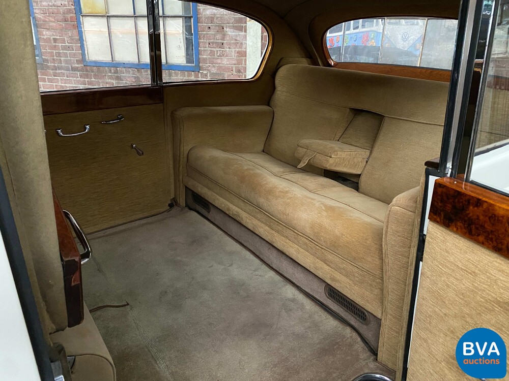 Vanden Plas 4-LITRE 1968 122 PS, AM-96-41.