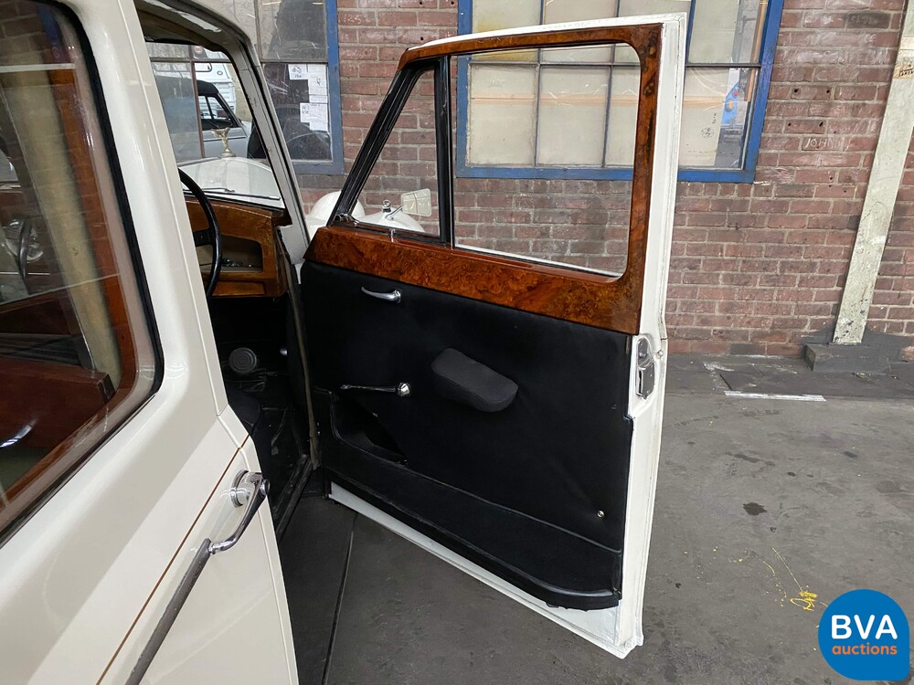 Vanden Plas 4-LITRE 1968 122 PS, AM-96-41.