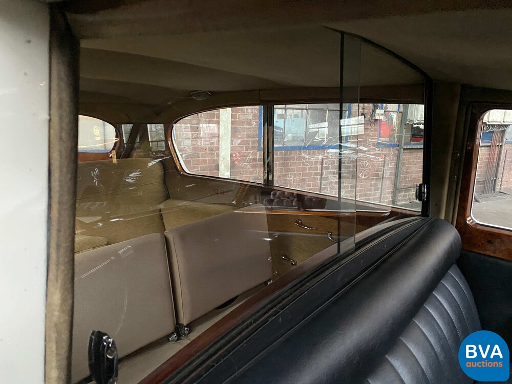 Vanden Plas 4-LITRE 1968 122 PS, AM-96-41.