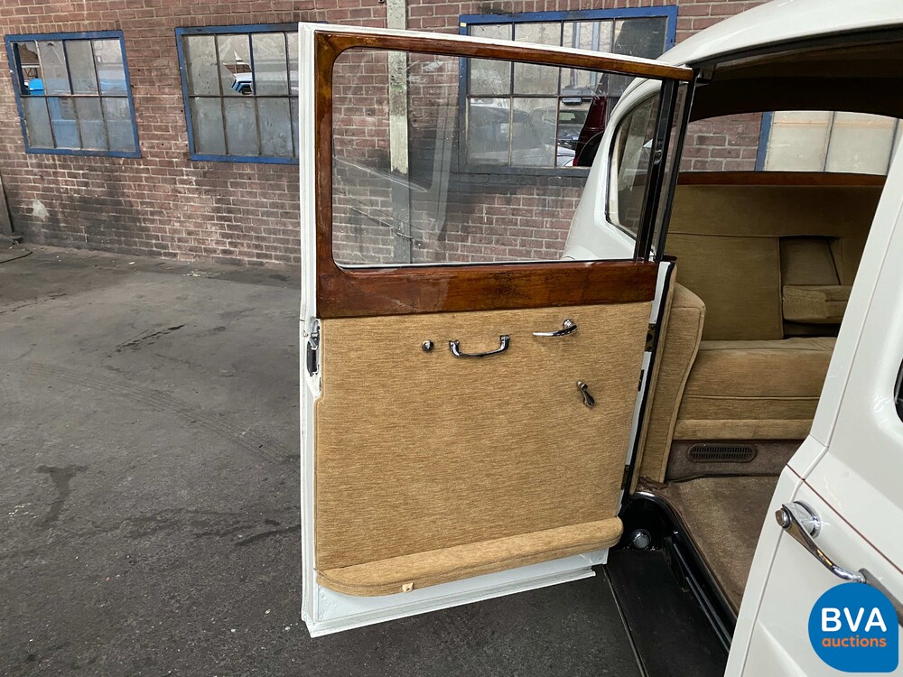 Vanden Plas 4-LITRE 1968 122 PS, AM-96-41.