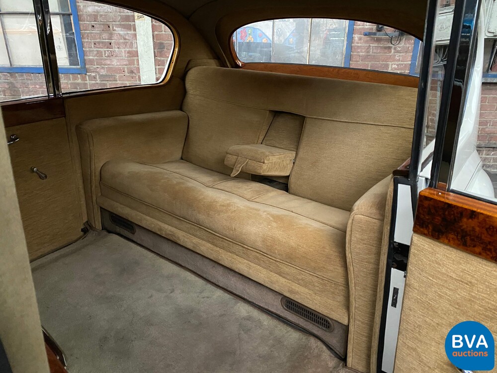 Vanden Plas 4-LITRE 1968 122 PS, AM-96-41.