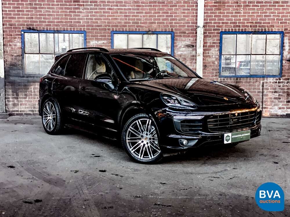 Porsche Cayenne S4.2 V8 Facelift PLATINUM EDITION Sportchrono 385 PS 2017.