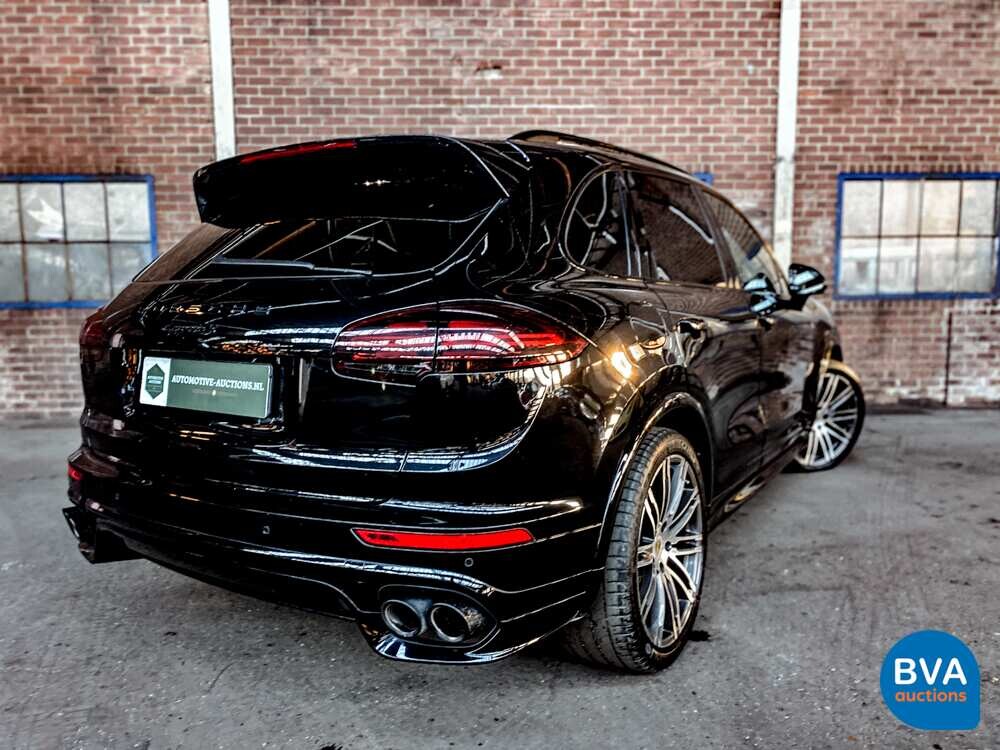 Porsche Cayenne S4.2 V8 Facelift PLATINUM EDITION Sportchrono 385 PS 2017.