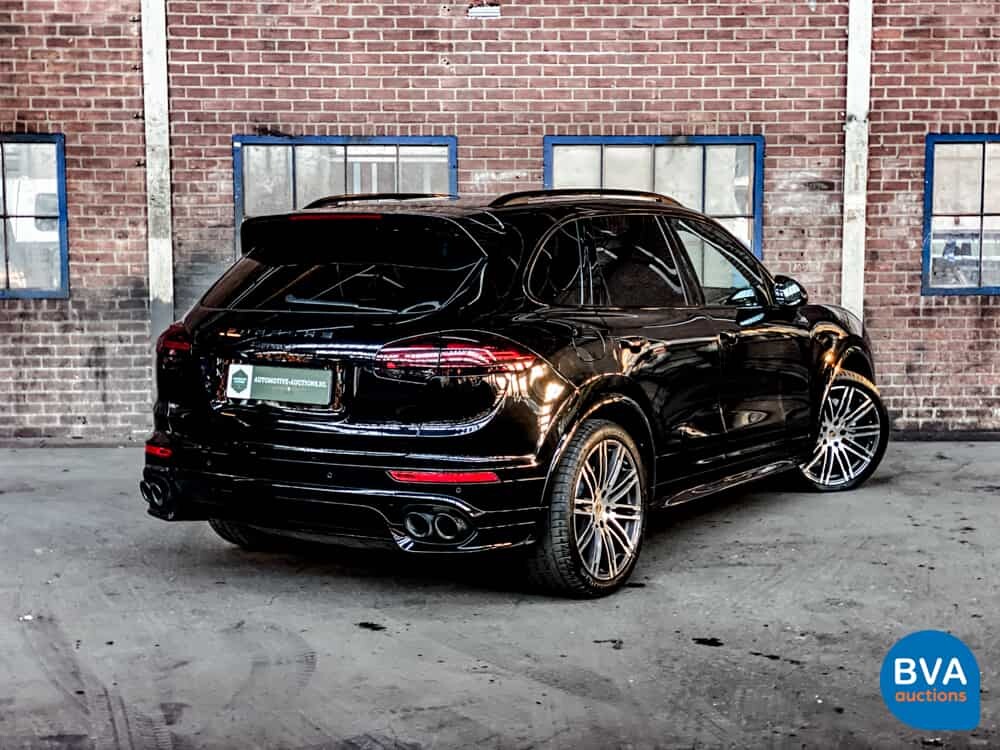 Porsche Cayenne S4.2 V8 Facelift PLATINUM EDITION Sportchrono 385 PS 2017.