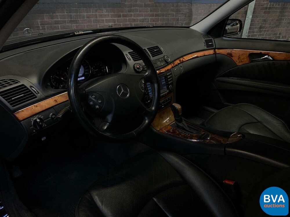 Mercedes-Benz E350 Limousine 272 PS E-Klasse 2005, K-599-BB.