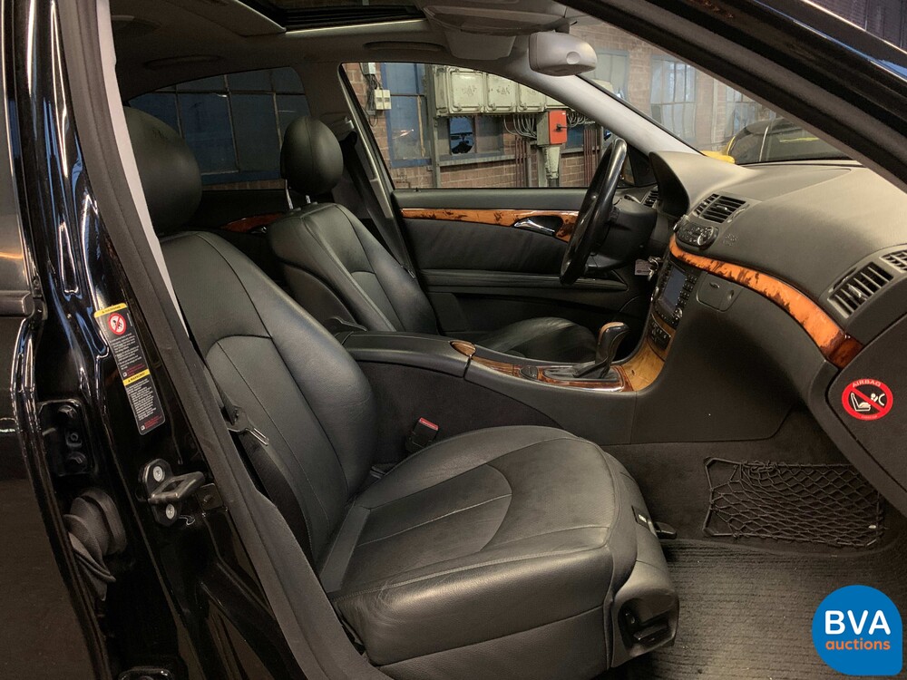 Mercedes-Benz E350 Limousine 272 PS E-Klasse 2005, K-599-BB.
