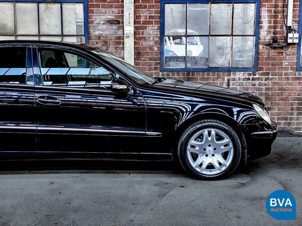 Mercedes-Benz E350 Limousine 272 PS E-Klasse 2005, K-599-BB.