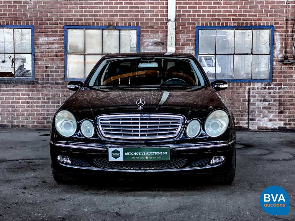 Mercedes-Benz E350 Limousine 272 PS E-Klasse 2005, K-599-BB.