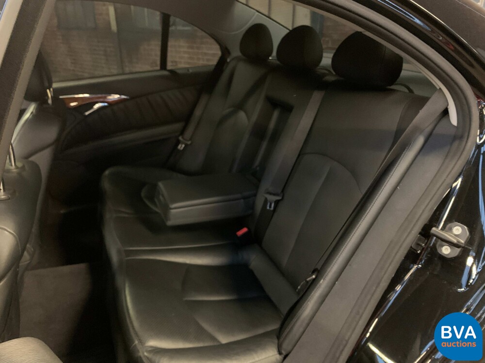 Mercedes-Benz E350 Limousine 272 PS E-Klasse 2005, K-599-BB.