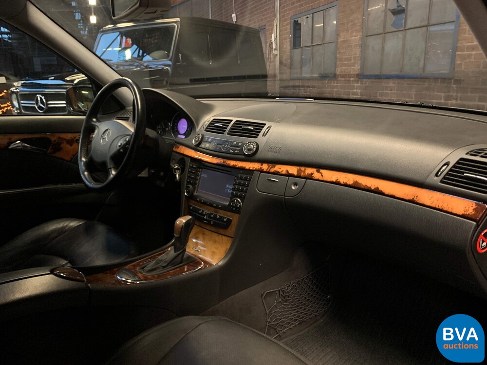 Mercedes-Benz E350 Limousine 272 PS E-Klasse 2005, K-599-BB.
