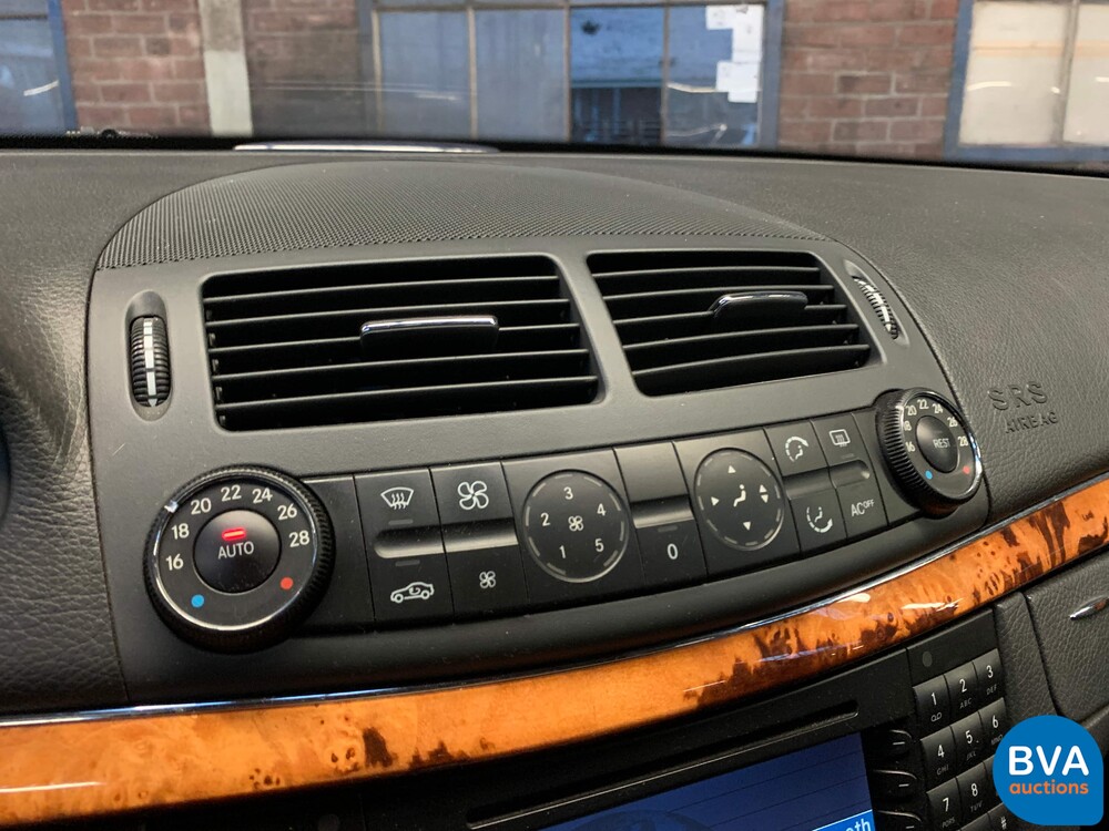 Mercedes-Benz E350 Limousine 272 PS E-Klasse 2005, K-599-BB.