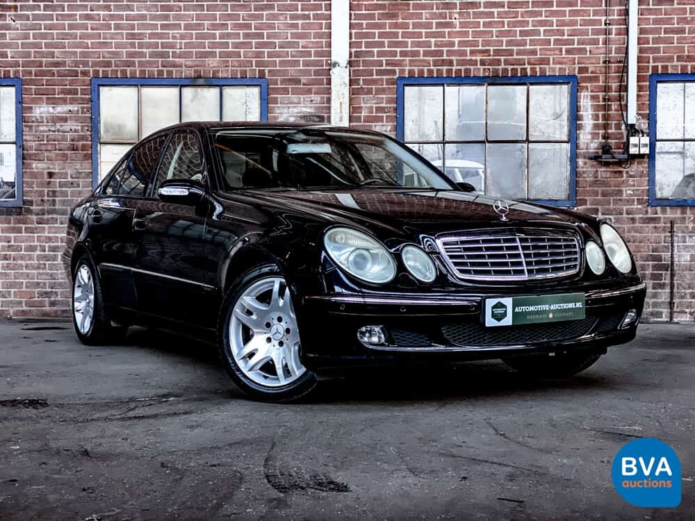 Mercedes-Benz E350 Limousine 272 PS E-Klasse 2005, K-599-BB.