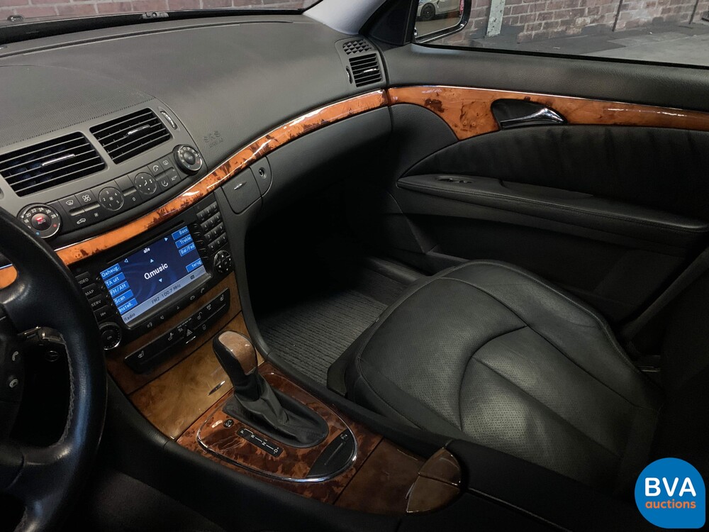 Mercedes-Benz E350 Limousine 272 PS E-Klasse 2005, K-599-BB.