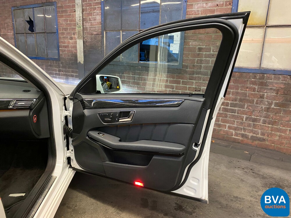 Mercedes-Benz E300 CGI 4Matic 252 PS E-Klasse 2012, N-863-NZ.
