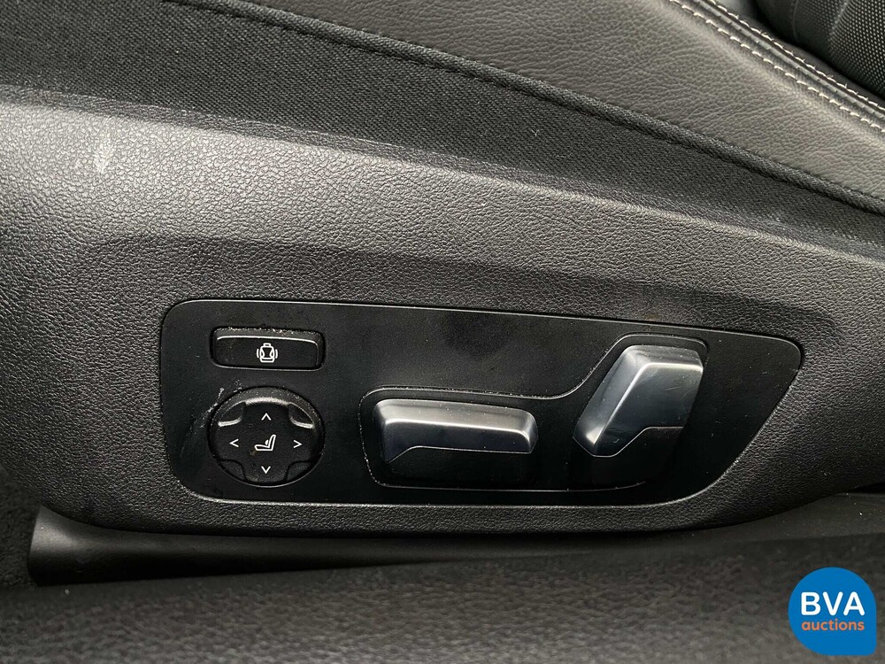 BMW M850i M-Performance Coupé xDrive High Executive 8er 530PS 2019 -GARANTIE-, XT-950-D.