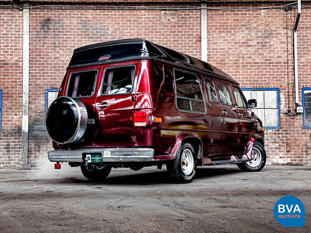 Chevrolet Chevy Van 5.7 V8 200 PS 1993.