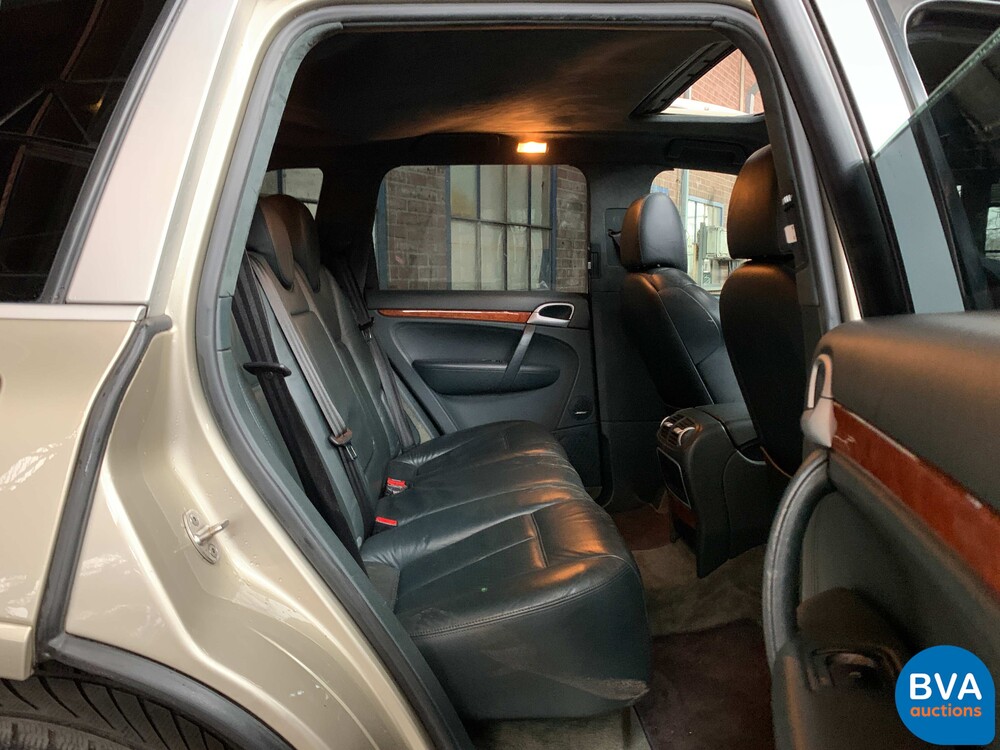 Porsche Cayenne Turbo 4.5 V8 450 PS 2003 -Youngtimer-, J-583-VP.