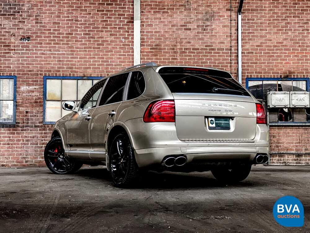 Porsche Cayenne Turbo 4.5 V8 450 PS 2003 -Youngtimer-, J-583-VP.