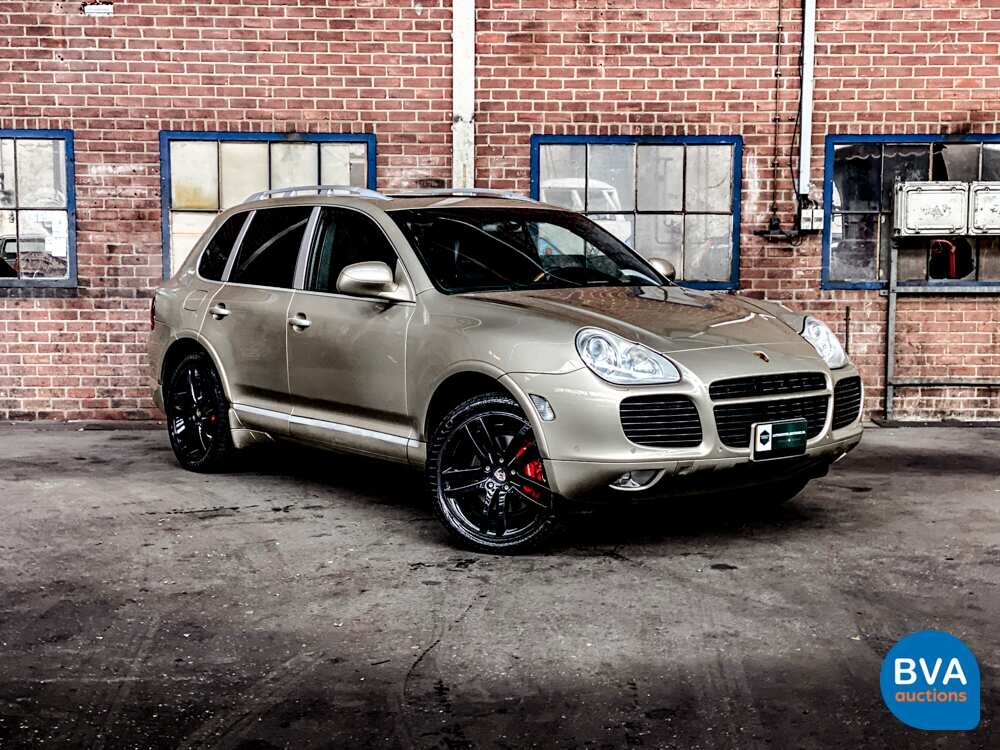 Porsche Cayenne Turbo 4.5 V8 450 PS 2003 -Youngtimer-, J-583-VP.