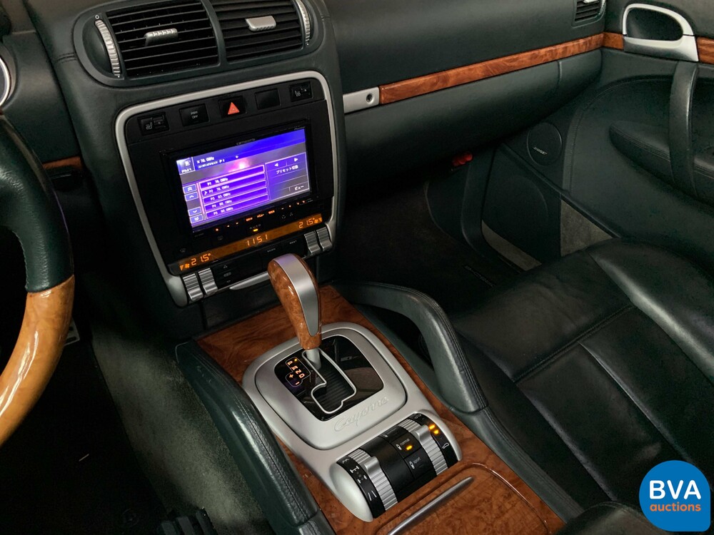 Porsche Cayenne Turbo 4.5 V8 450 PS 2003 -Youngtimer-, J-583-VP.
