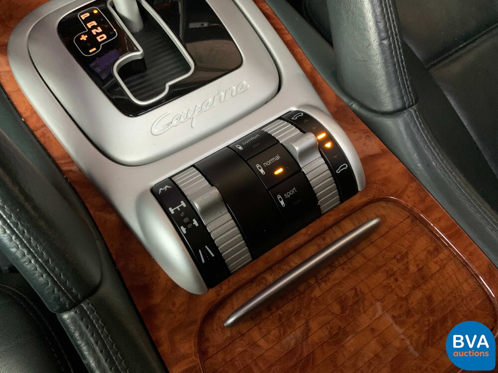 Porsche Cayenne Turbo 4.5 V8 450 PS 2003 -Youngtimer-, J-583-VP.