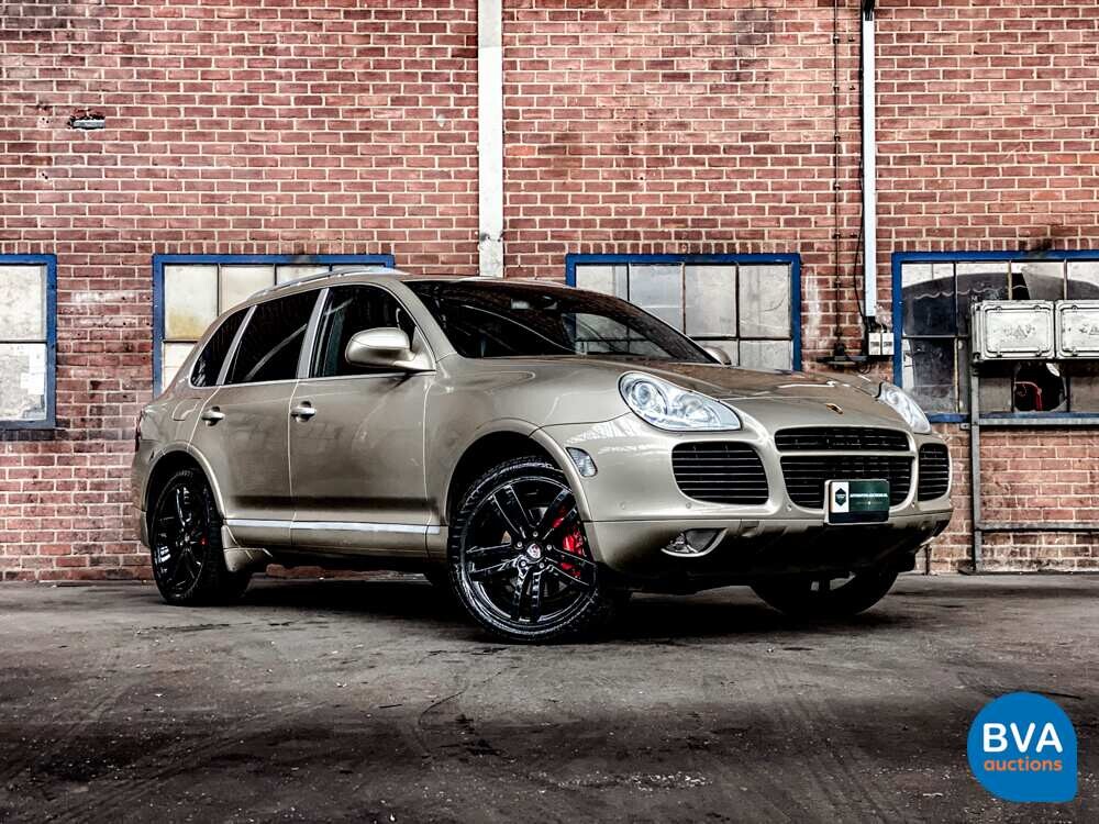 Porsche Cayenne Turbo 4.5 V8 450 PS 2003 -Youngtimer-, J-583-VP.