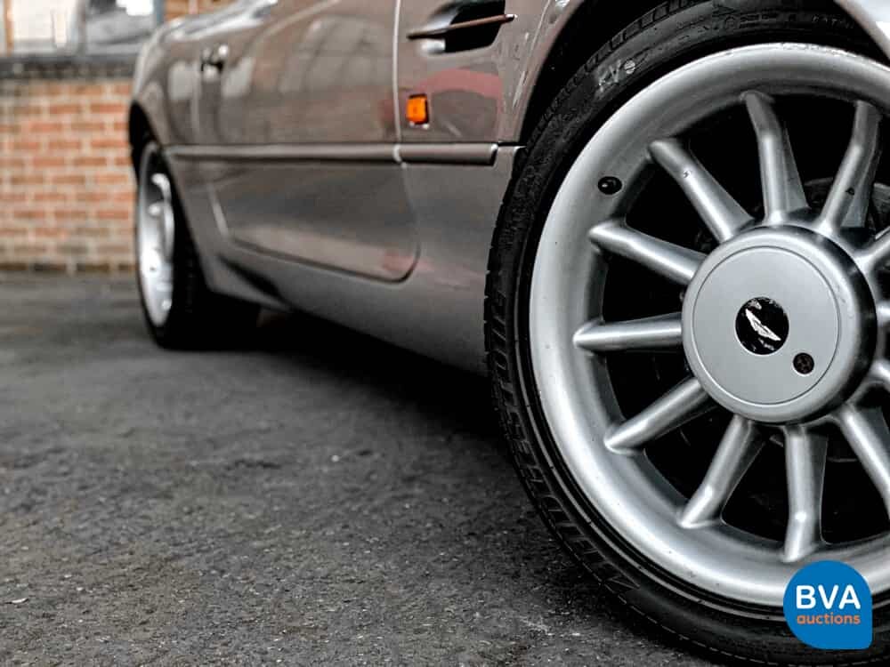 Aston Martin DB7 3.2 Coupe 325 PS 1996, 81-JT-RP.