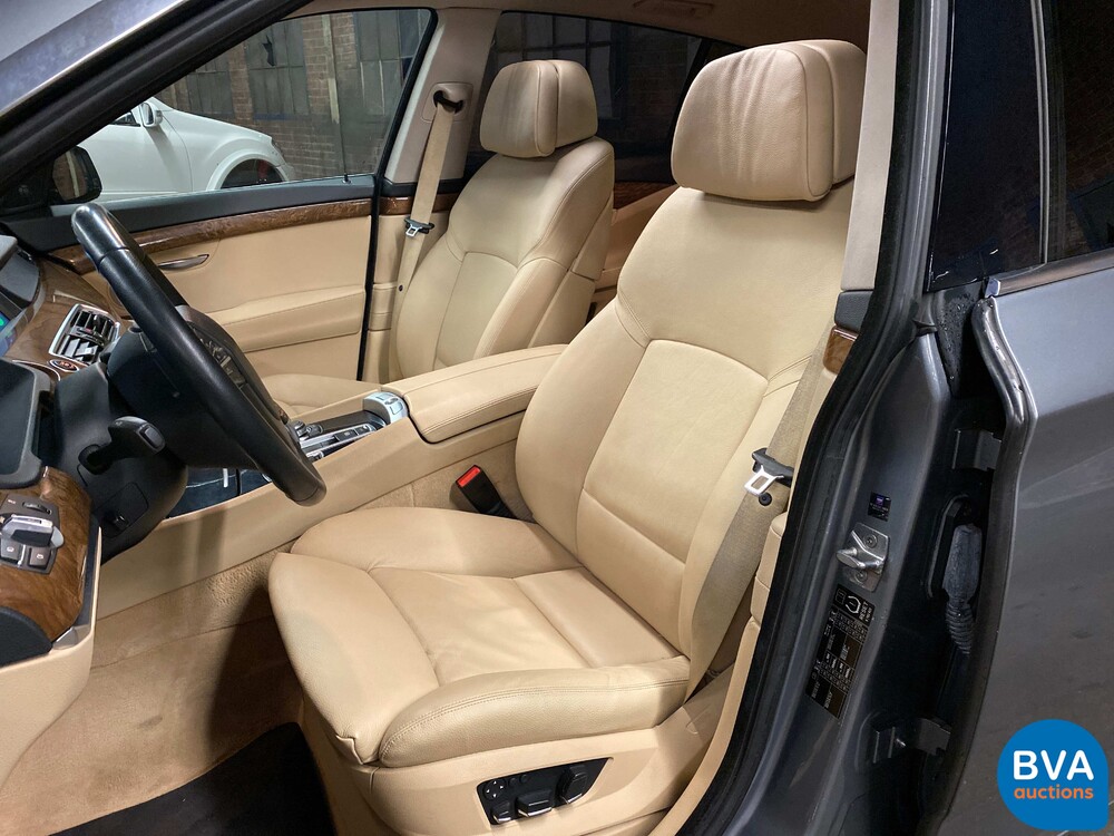 BMW 535i GT High Executive 306 PS 5-Serie Gran Turismo, 96-KPP-2.