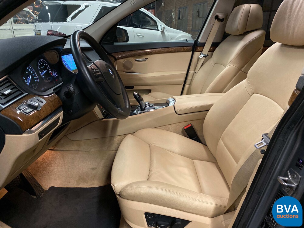 BMW 535i GT High Executive 306 PS 5-Serie Gran Turismo, 96-KPP-2.