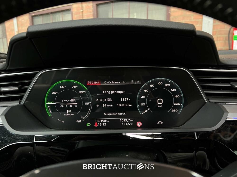 Audi e-tron 55 Quattro Advanced 95 kWh 360pk 2019 (Origineel-NL), G-111-ZL