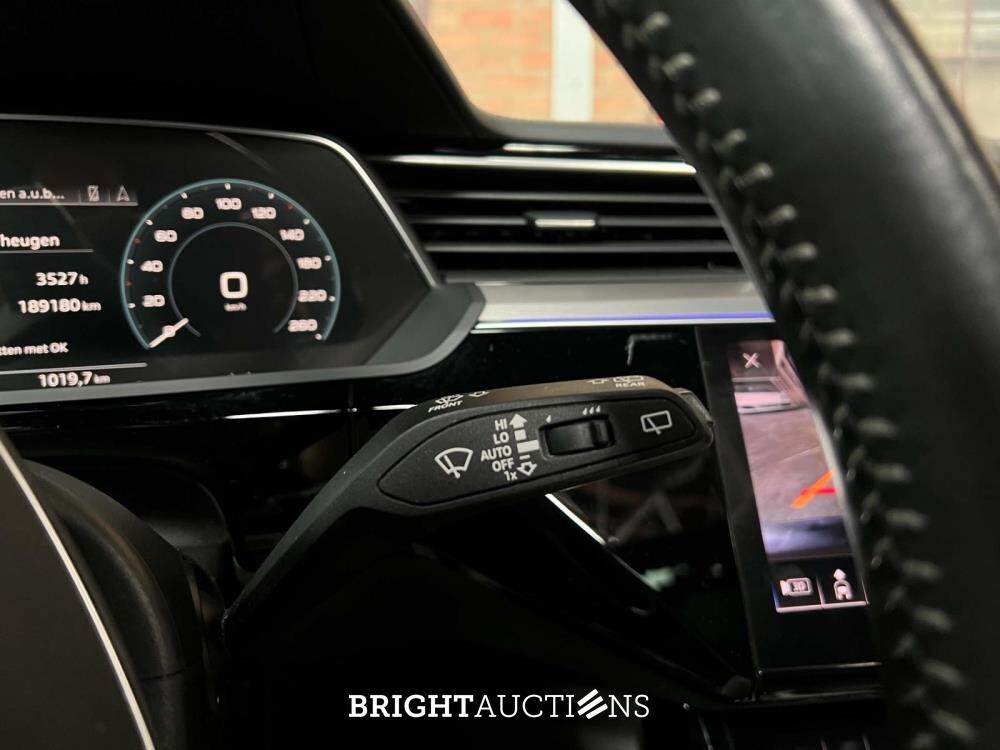 Audi e-tron 55 Quattro Advanced 95 kWh 360pk 2019 (Origineel-NL), G-111-ZL