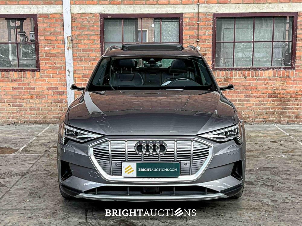 Audi e-tron 55 Quattro Advanced 95 kWh 360pk 2019 (Origineel-NL), G-111-ZL