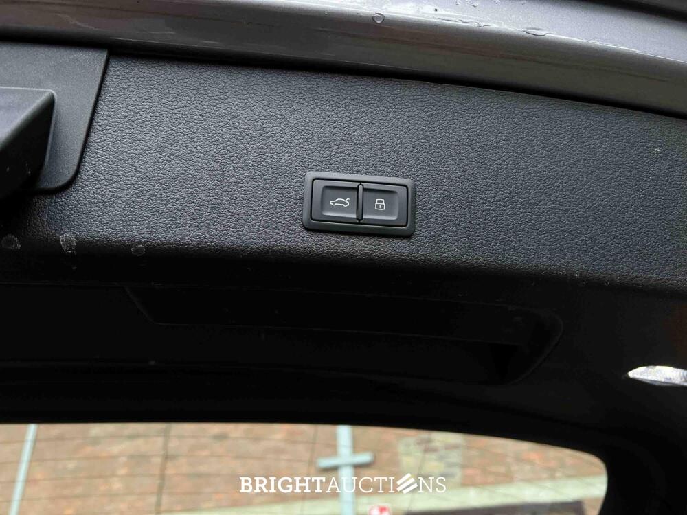 Audi e-tron 55 Quattro Advanced 95 kWh 360pk 2019 (Origineel-NL), G-111-ZL