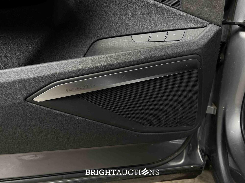 Audi e-tron 55 Quattro Advanced 95 kWh 360pk 2019 (Origineel-NL), G-111-ZL