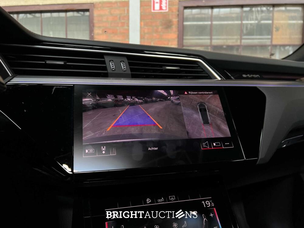 Audi e-tron 55 Quattro Advanced 95 kWh 360pk 2019 (Origineel-NL), G-111-ZL