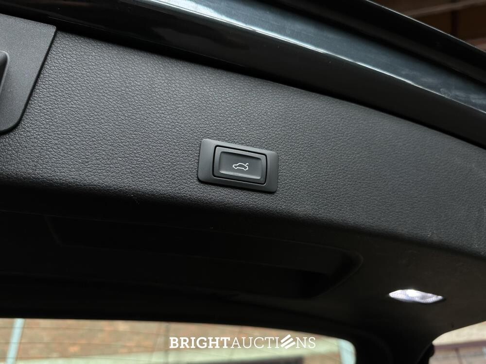 Audi e-tron 55 Quattro Advanced 95 kWh 360pk 2019 (Origineel-NL), G-176-XS