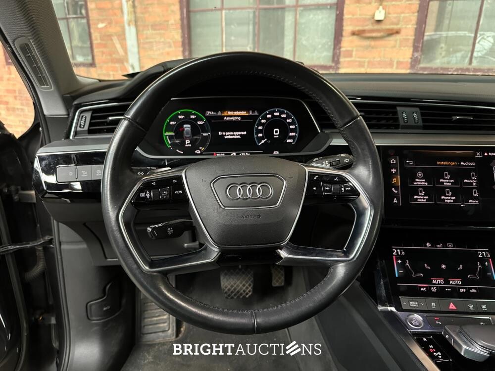 Audi e-tron 55 Quattro Advanced 95 kWh 360pk 2019 (Origineel-NL), G-176-XS