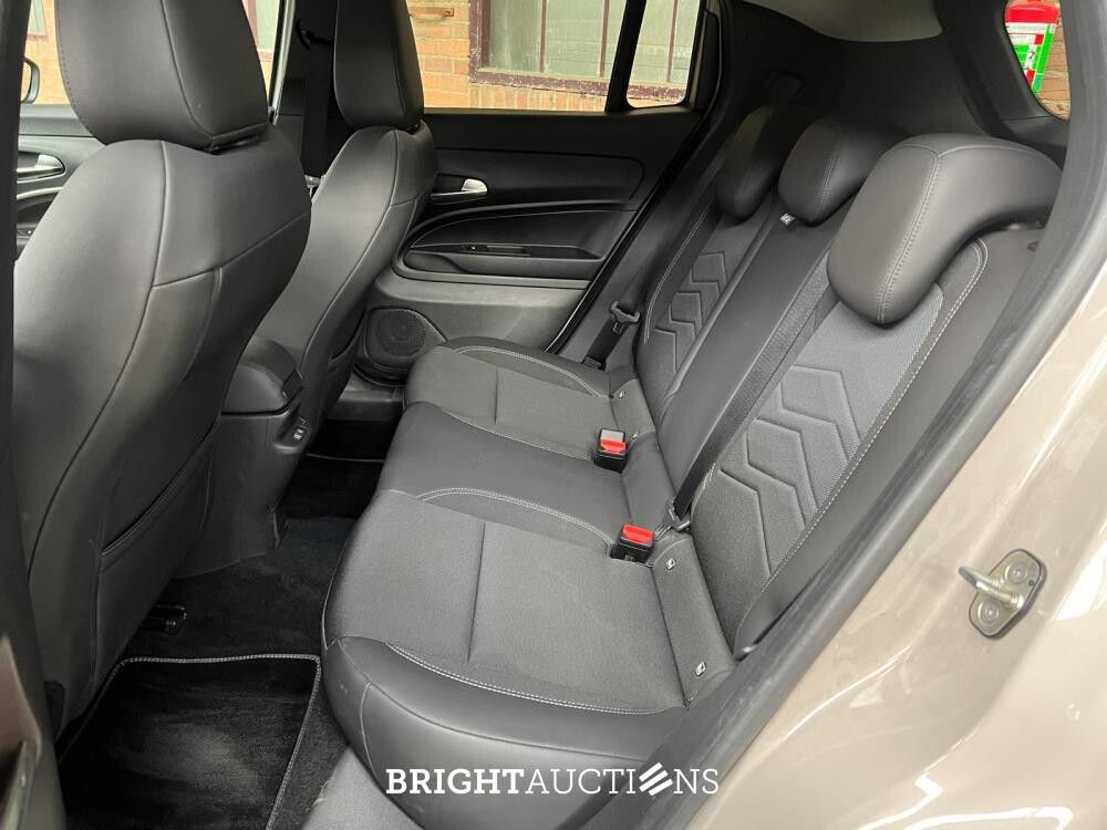 Jeep Avenger Altitude 54 kWh 156pk 2024 (Origineel-NL), X-541-ST