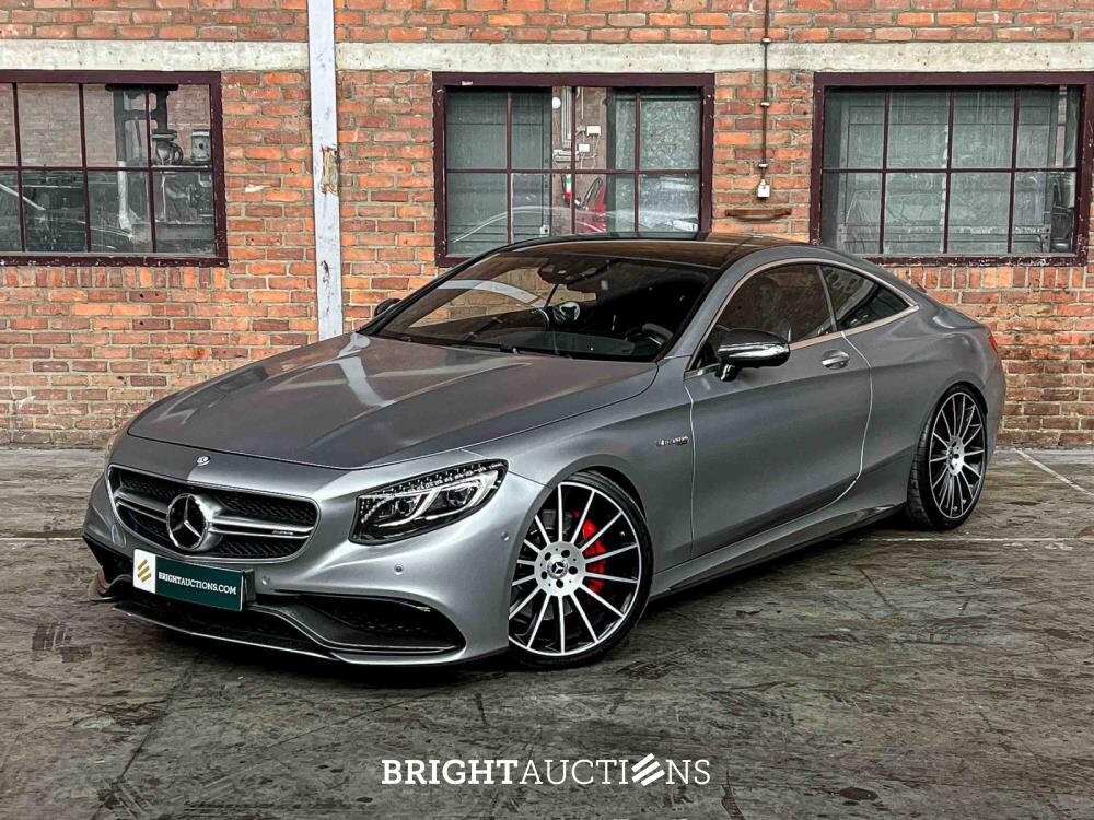 Mercedes-AMG S63 AMG 5.5 V8 4Matic 585pk 2015 S-Klasse Coupe Mercedes-Benz, N-942-DN