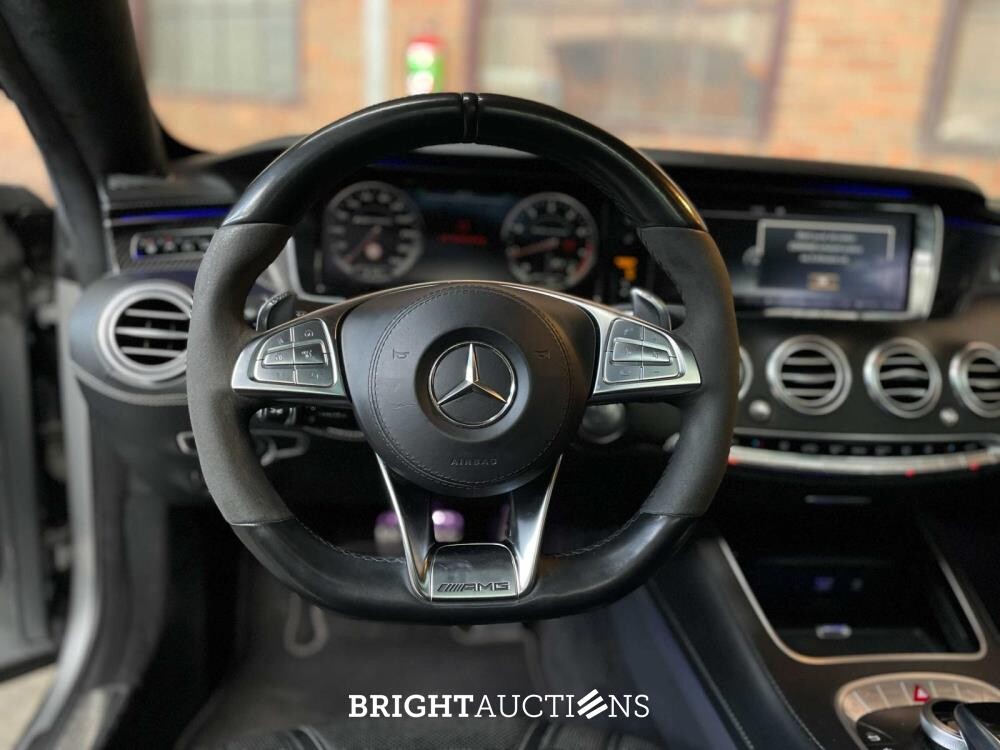 Mercedes-AMG S63 AMG 5.5 V8 4Matic 585pk 2015 S-Klasse Coupe Mercedes-Benz, N-942-DN